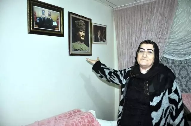 37 yıl boyunca bayrak nöbeti tutan Türkiye'nin ilk kadın güvenlik korucusu hayatını kaybetti