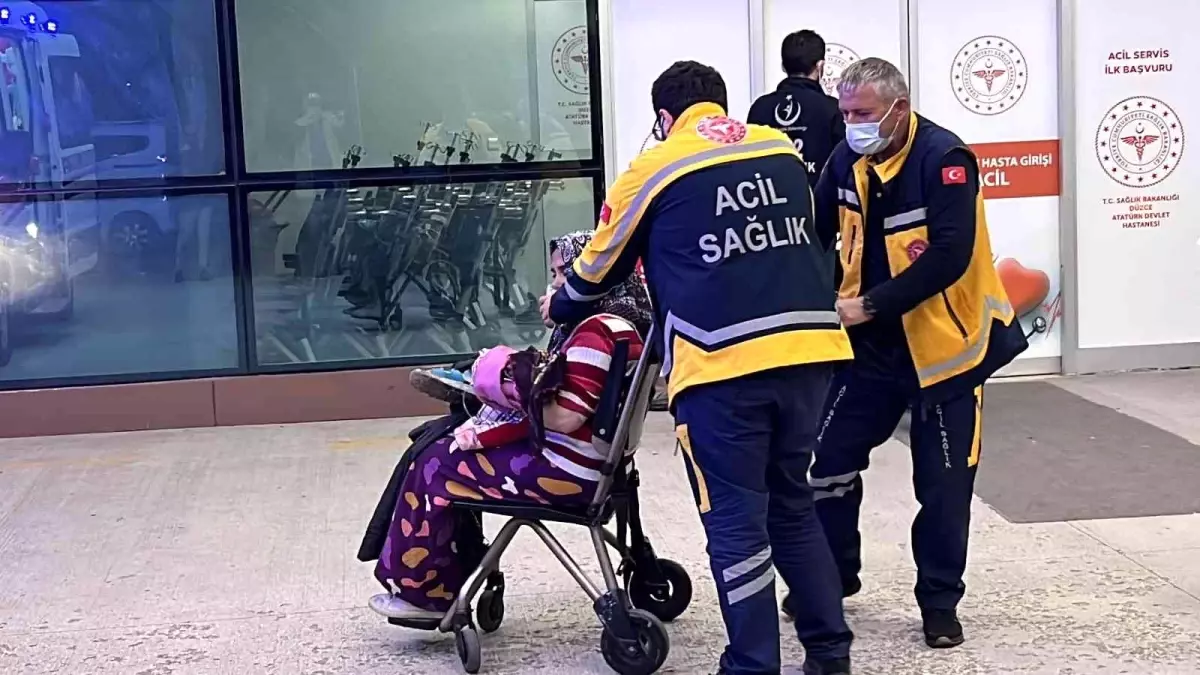 APARTMANDA ÇIKAN YANGINDA 9 KİŞİ DUMANDAN ETKİLENDİ