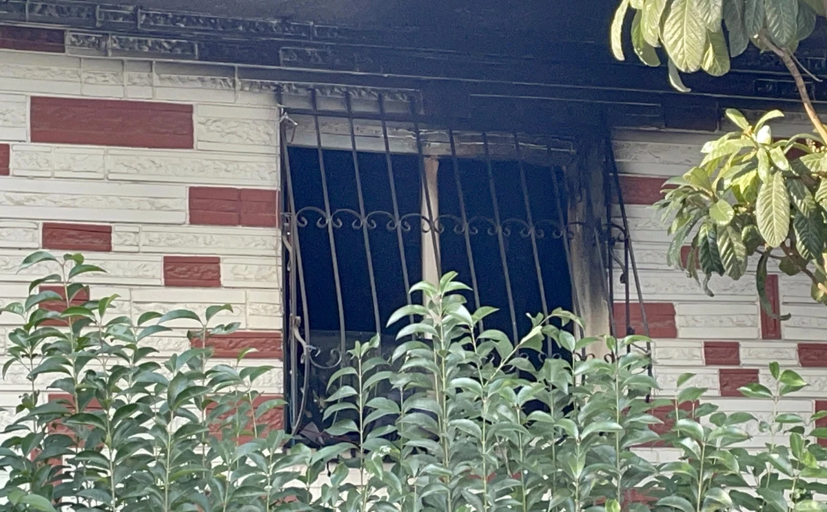 Avcılar\'da madde bağımlısı bir kişi evini ateşe verdi