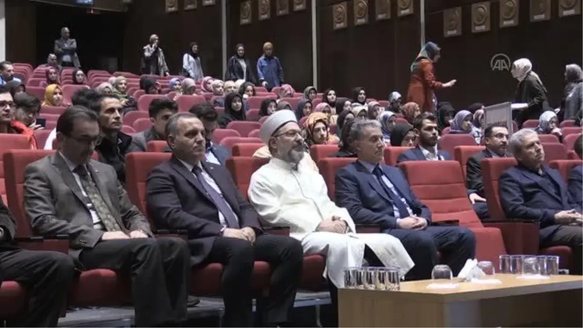 Kayseri gündem haberi | Diyanet İşleri Başkanı Erbaş, Kayseri\'de Gençlik Buluşması\'nda konuştu Açıklaması