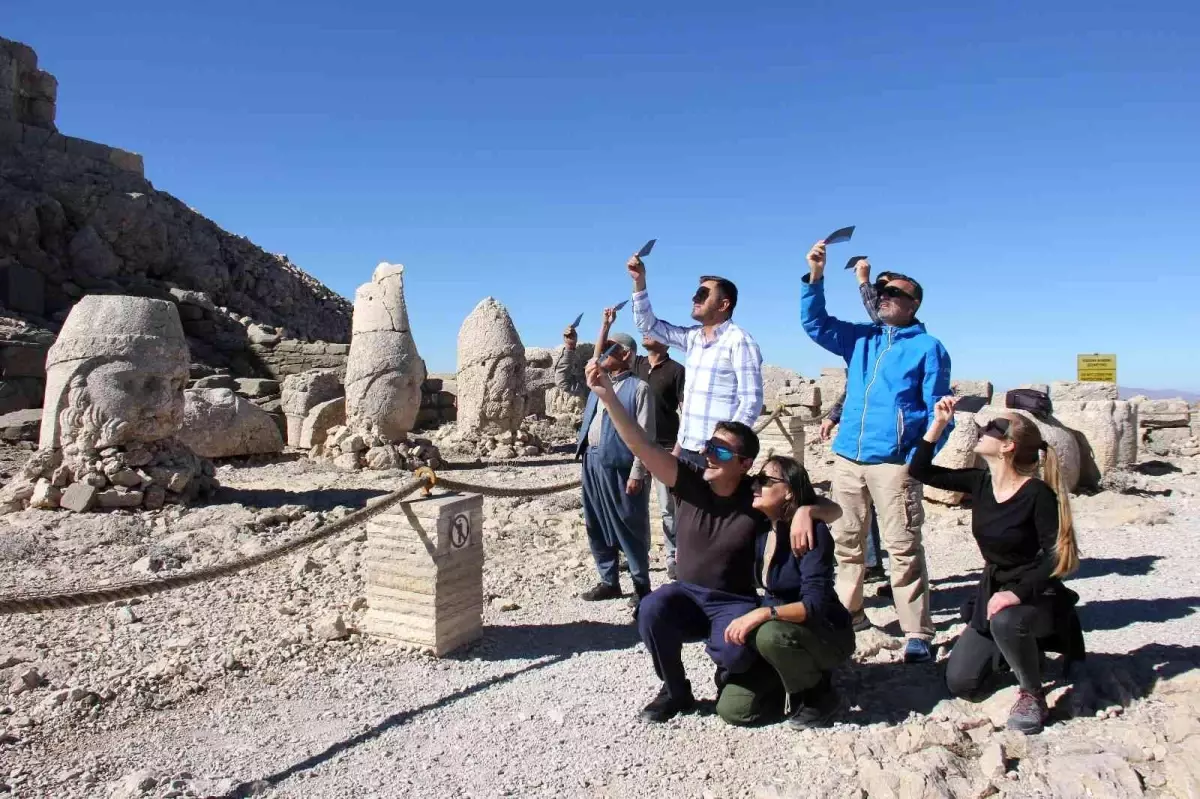 Nemrut Dağı zirvesinde güneş tutulması heyecanı