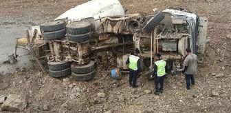 Son dakika haber: Adıyaman'da şarampole devrilen beton mikserinin sürücüsü öldü