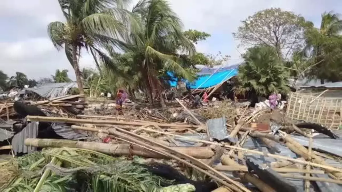 Bangladeş\'te etkili olan tropikal fırtınada 22 kişi yaşamını yitirdi