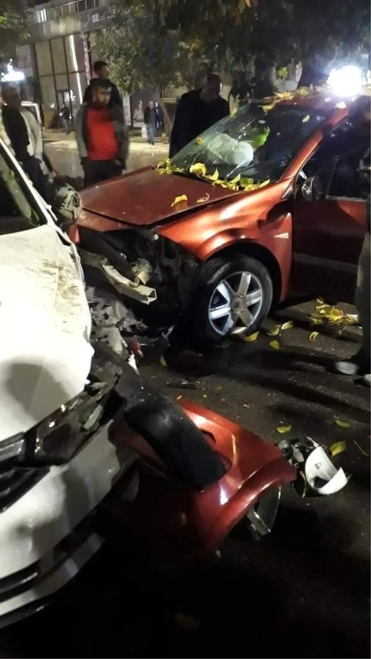 Elazığ\'da trafik kazası: 2 yaralı