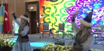 Kazak ezgileri Başkent'e damgasını vurdu