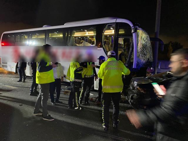 Sancaktepe'da zincirleme trafik kazası! Otoyolda 10 km'ye yakın araç kuyruğu oluştu