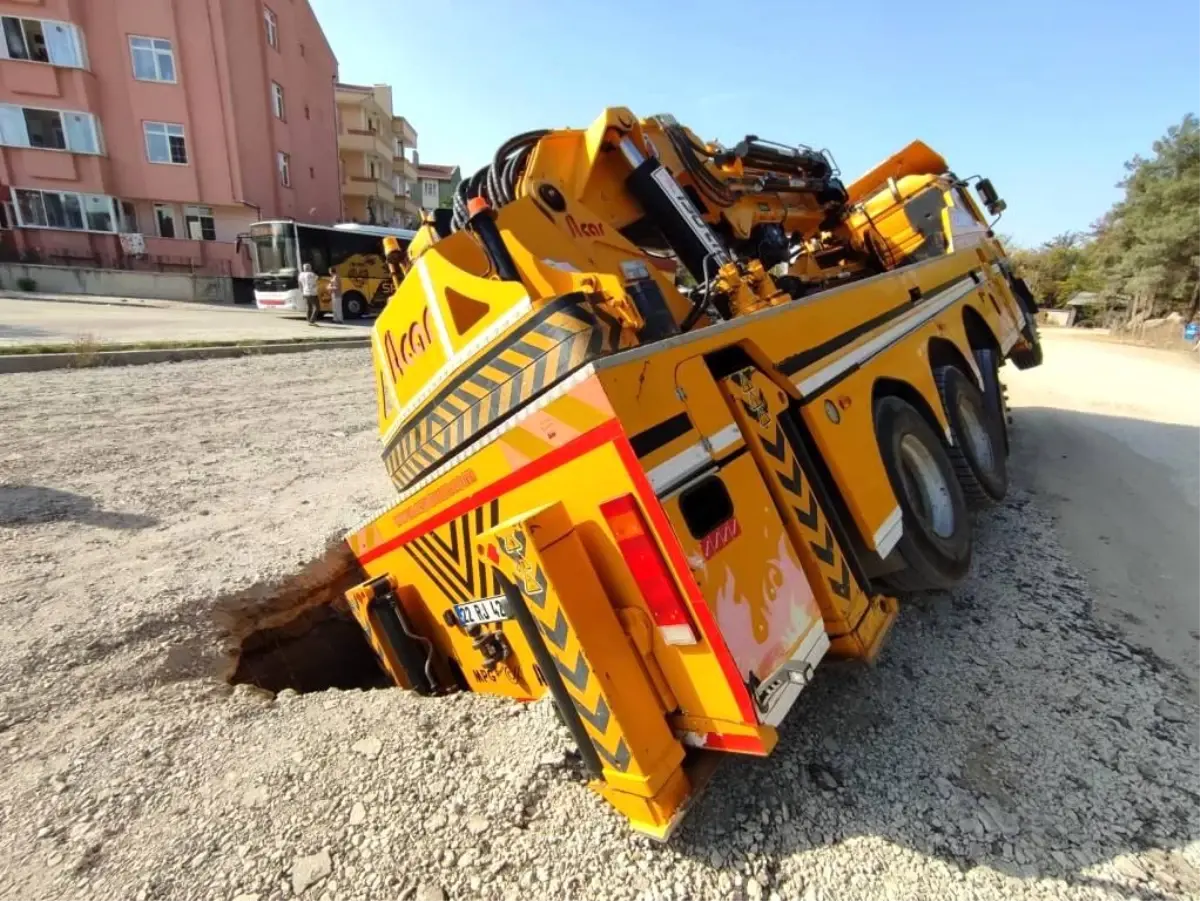 Yol vincin ağırlığını kaldıramadı