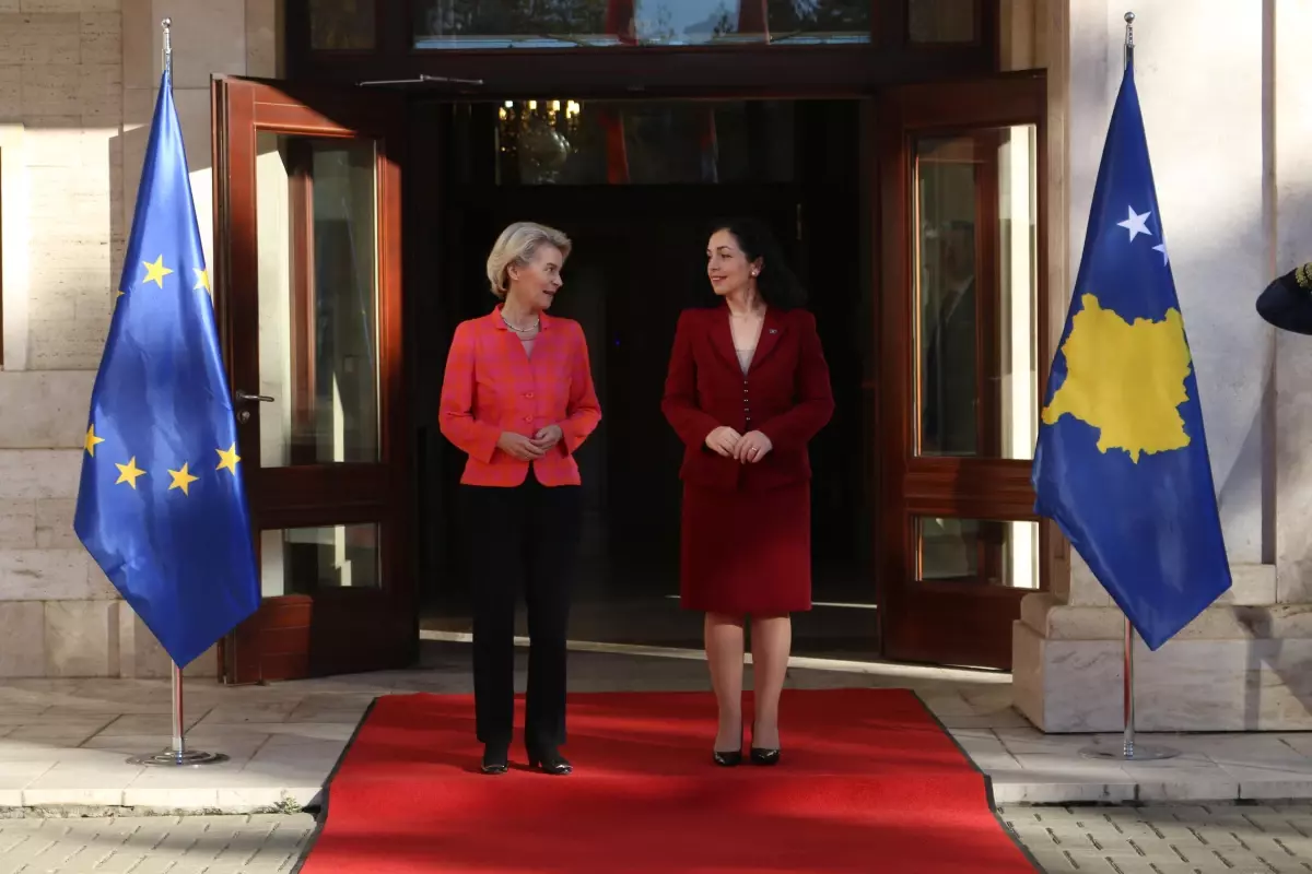 AB Komisyonu Başkanı Ursula von der Leyen, Kosova\'da