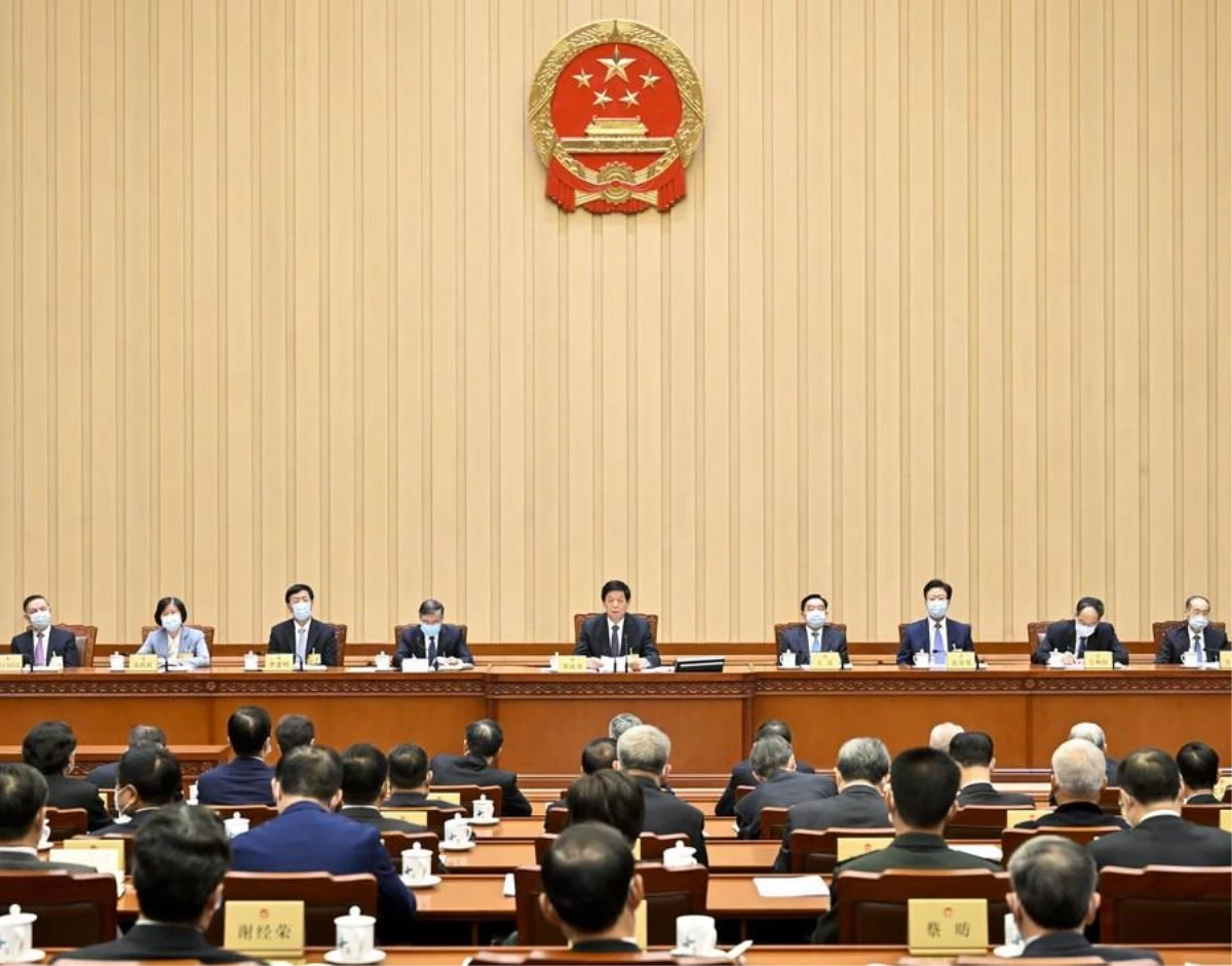 Çin\'in En Üst Düzey Yasama Organı Komite Toplantısına Başladı