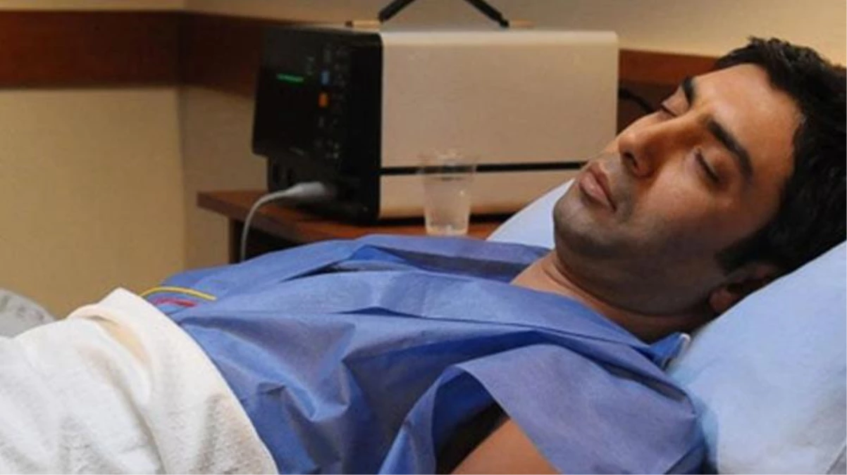 Oyuncu Necati Şaşmaz fenalaşarak kaldırıldığı hastanede ameliyata alındı