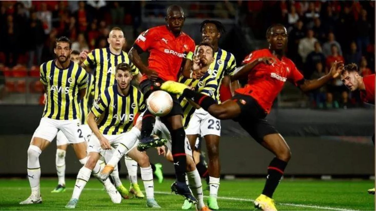Fenerbahçe, Avrupa Ligi\'nde grup liderliğini garantilemek için sahaya çıkıyor! Kadıköy\'de rakip Rennes...