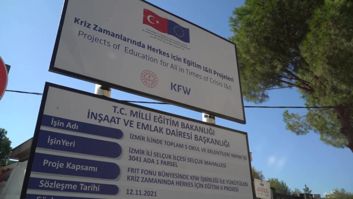 İzmir Selçuk\'ta 3 Okul Kapatıldı, Veliler Tepki Gösterdi: "Akp İktidarı Selçuk Halkını ve Çocukları Cezalandırmaya mı Çalışıyor?"