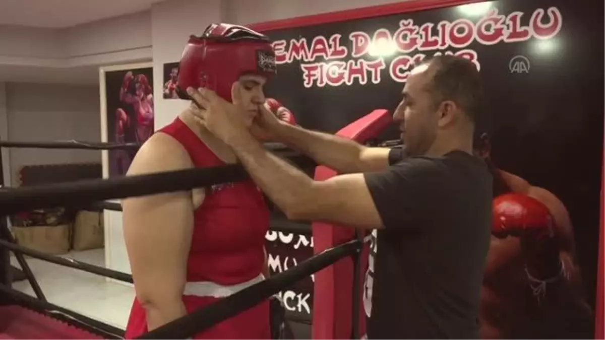 Milli boksör Sema\'nın hedefi Dünya Şampiyonası\'nda altın madalya