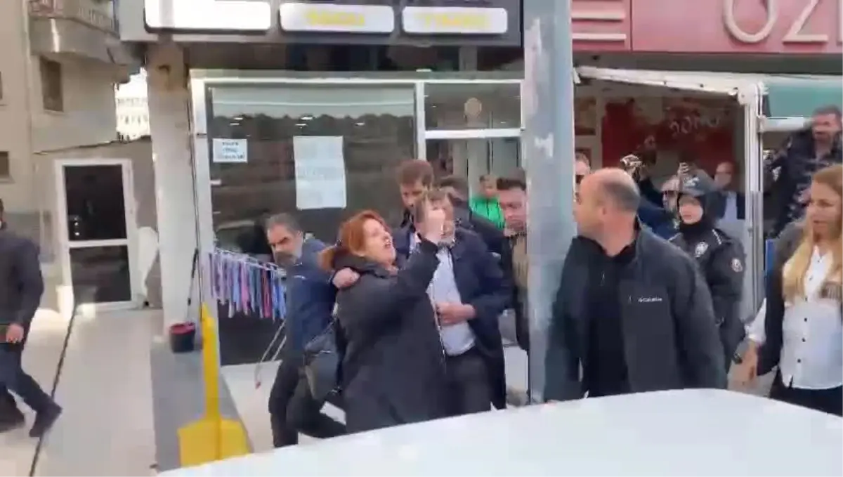 Son dakika haberleri! Şebnem Korur Fincancı Adliyeye Sevk Edildi. Fincancı\'ya Destek İçin Adliyeye Gelenlere Polis Müdahale Etti, 5 Kişi Gözaltına Alındı