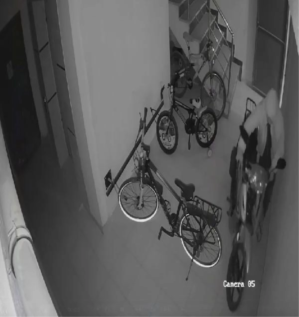 Aksaray\'da 6 elektrikli bisiklet çalan 2 şüpheli tutuklandı