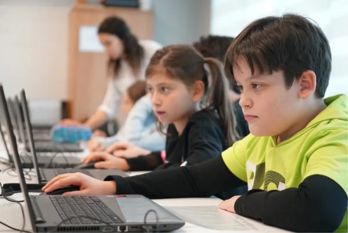 BTK Akademi\'den yazılım kamplarında 1110 öğrenciye eğitim verilecek