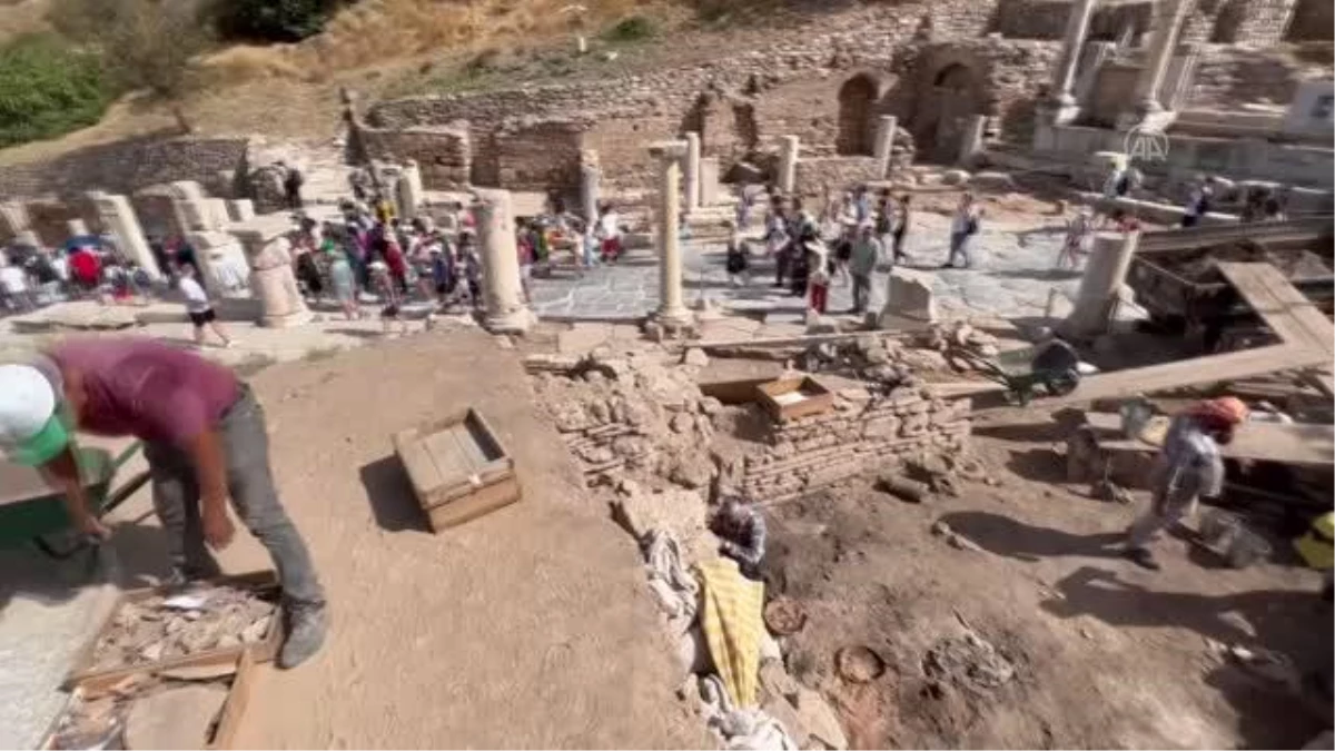 Efes Antik Kenti\'nde son keşif Bizans Dönemi\'ne ait 1400 yıllık mahalle oldu