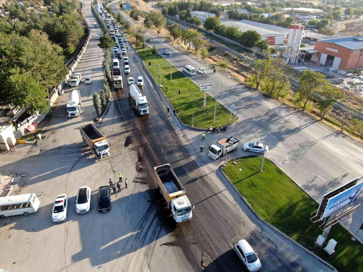 Elazığ\'da dron destekli şok trafik denetimleri devam ediyor