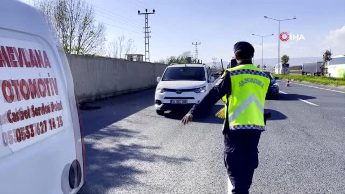 Horasan\'da trafik denetimleri devam ediyor