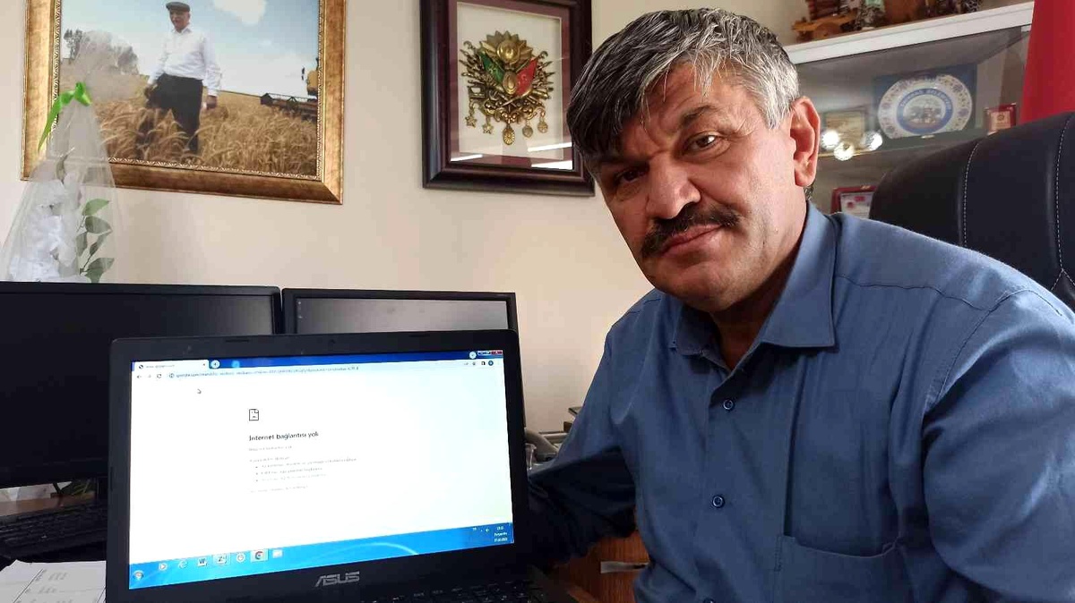Kablo hırsızları 3 mahalleyi internetsiz bıraktı
