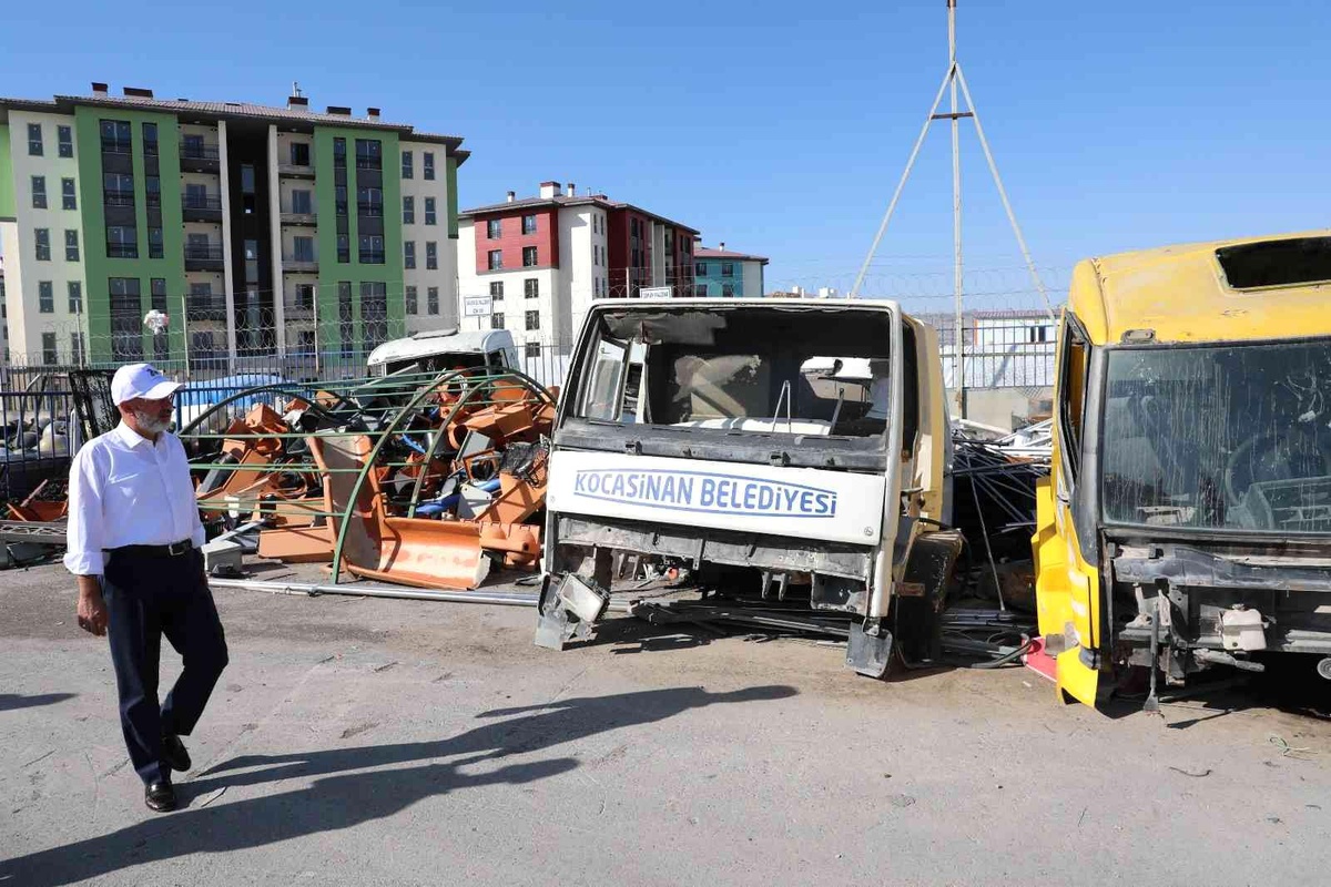 Kocasinan\'nin atölyesi, ekonomiye ve çevreye katkı sağlıyor