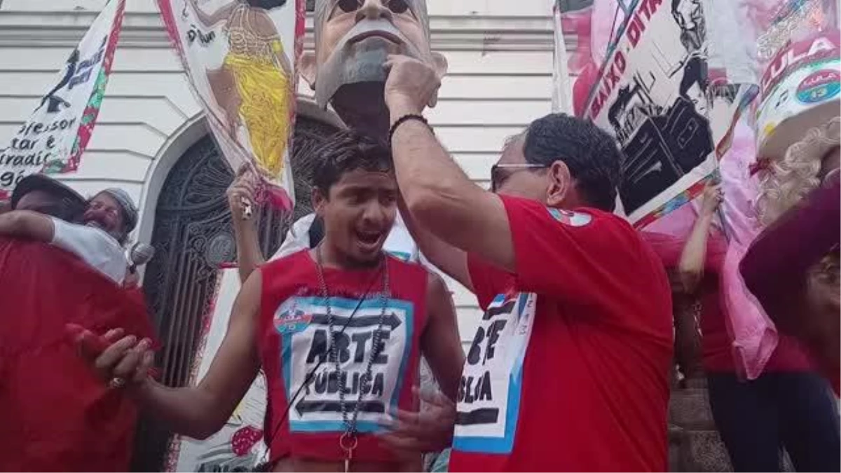 Lula da Silva destekçileri meydanlarda