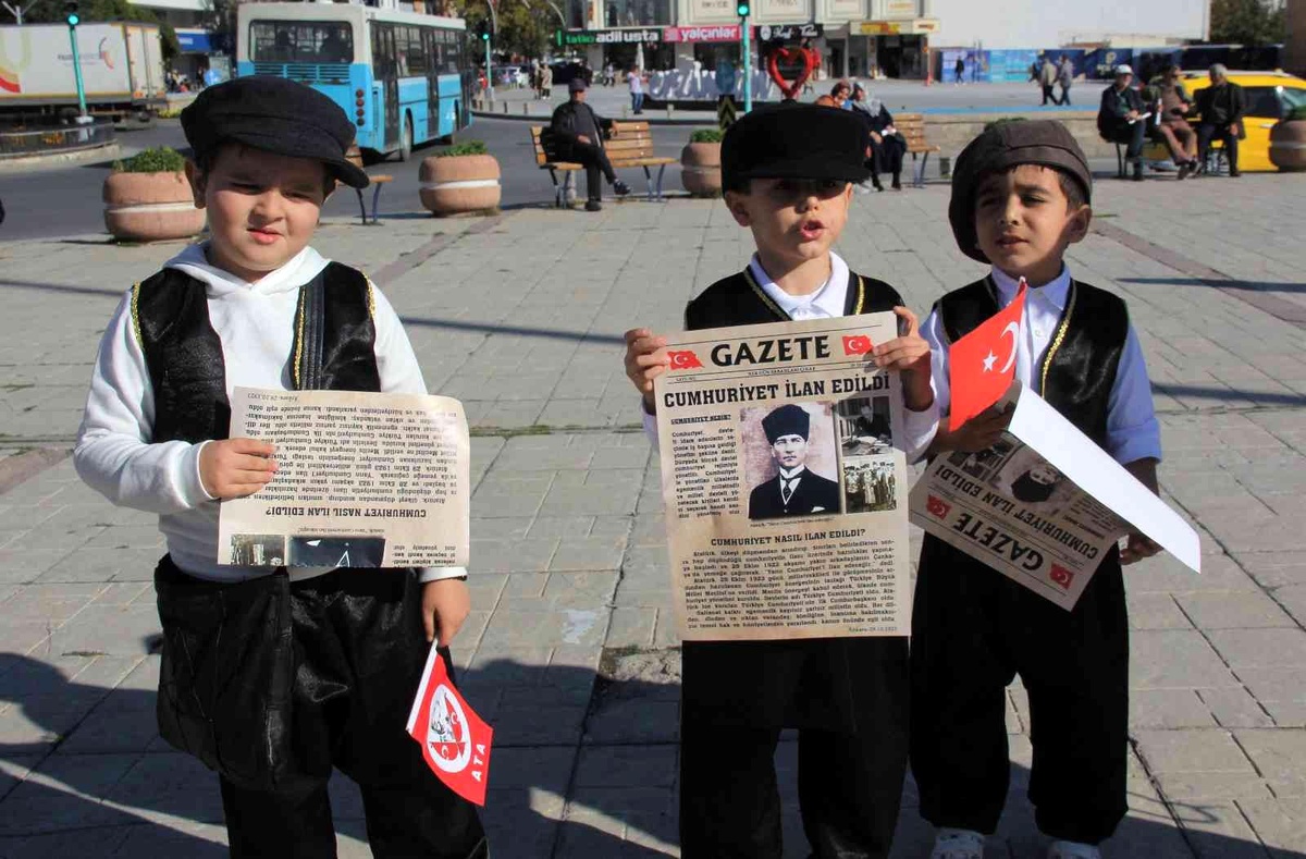 Minik öğrencilerden Cumhuriyet Bayramı\'na özel gazete