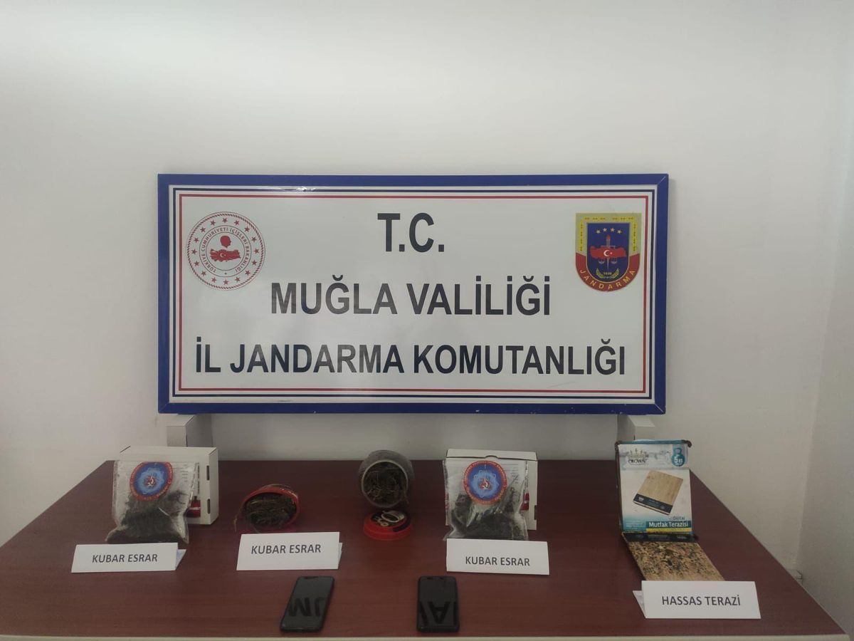 Muğla\'da uyuşturucu operasyonunda 2 şüpheli yakalandı