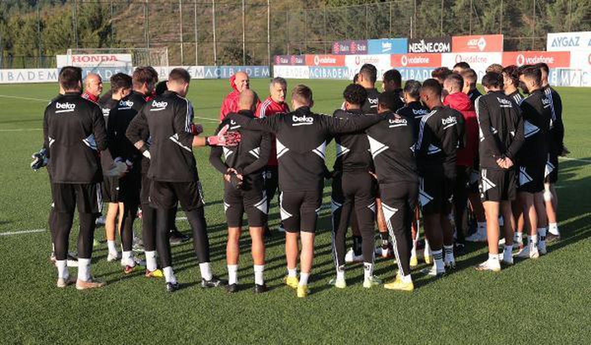 Şenol Güneş, Beşiktaş ile ilk antrenmanına çıktı