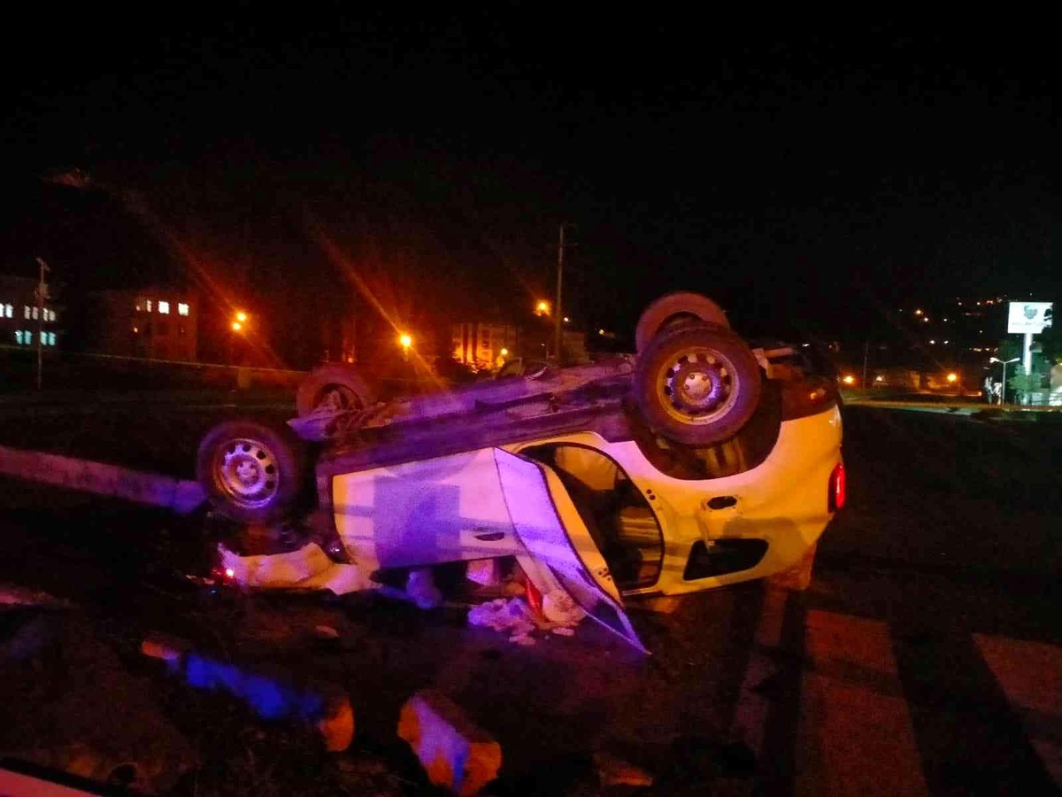 Trabzon\'da trafik kazası: 5 yaralı