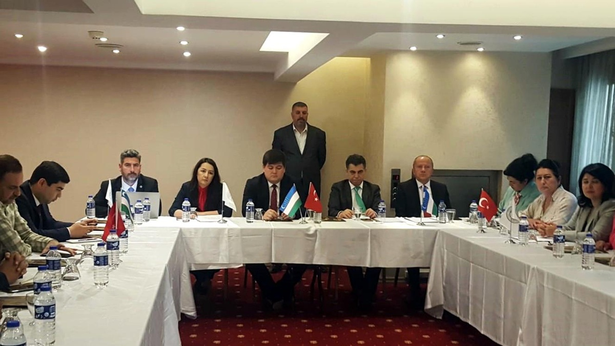 Türkiye ve Özbekistan\'daki şirketler arasında ticari işbirliği