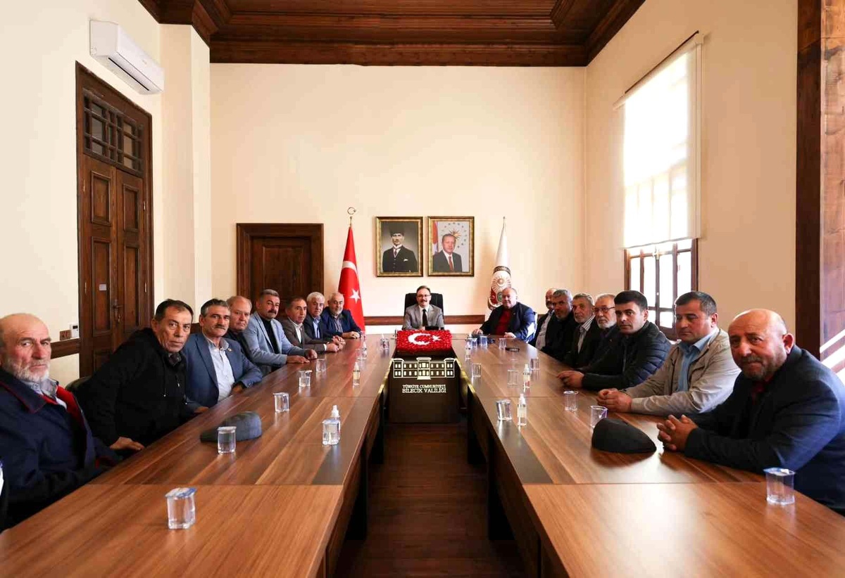 Vali Kızılkaya muhtarlar ile iş birliği içerisinde