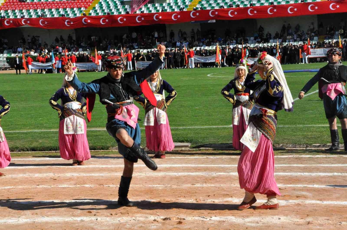 29 Ekim Muğla\'da coşku ile kutlandı