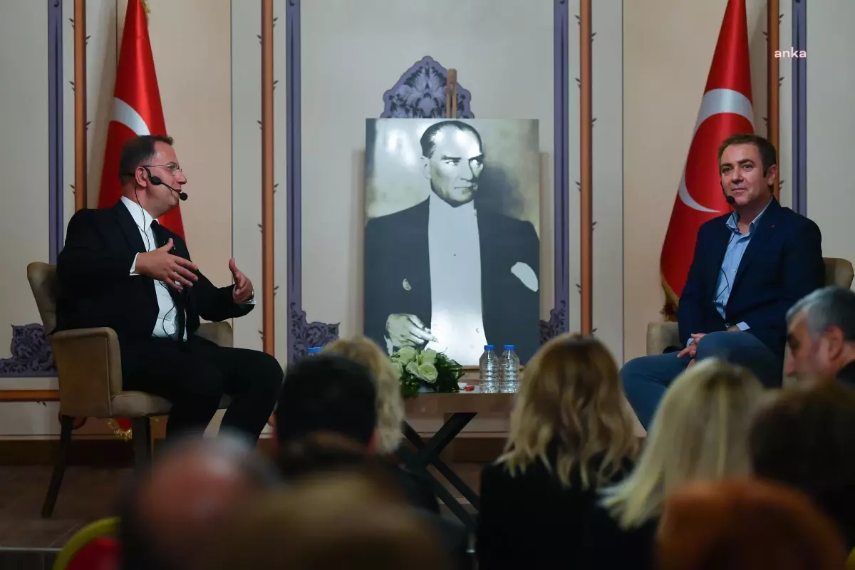 Beylikdüzü Belediyesi\'nden Cumhuriyet Söyleşisi