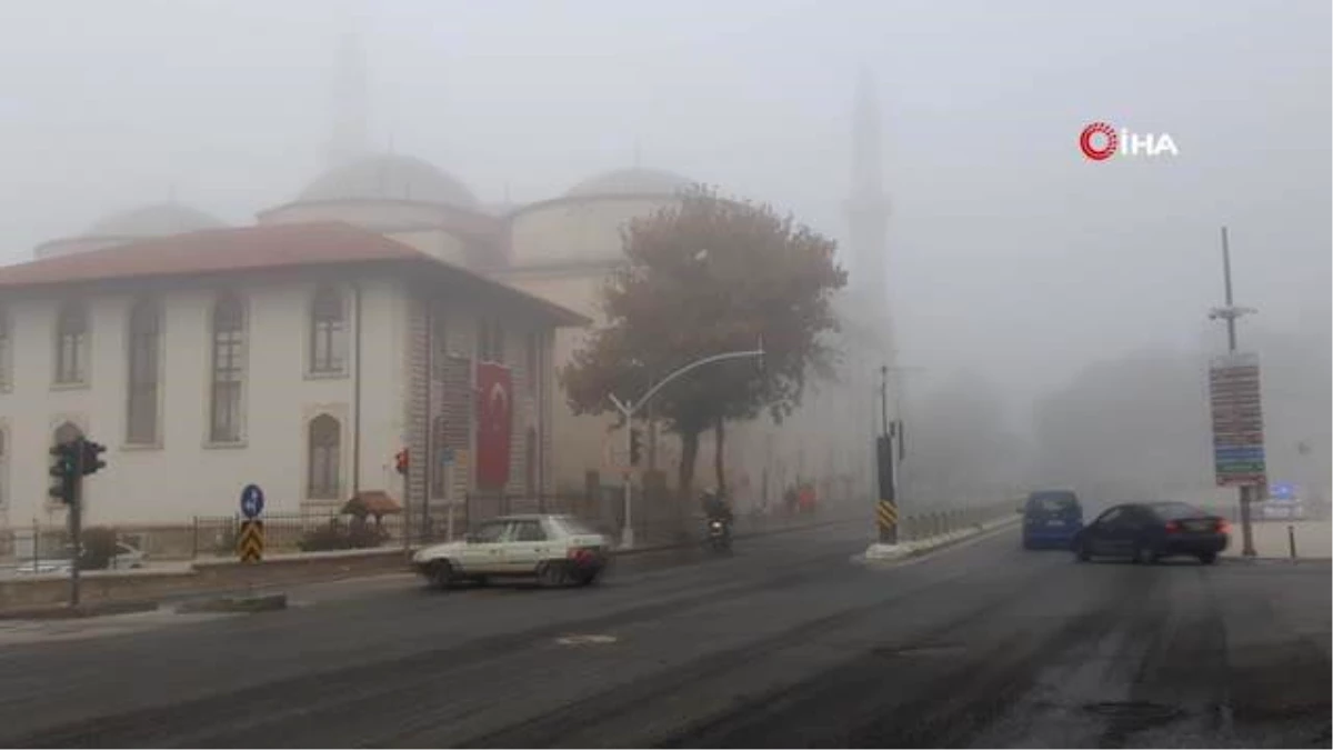 Edirne\'de sis etkili oldu... Kentin tarihi simgeleri gözden kayboldu