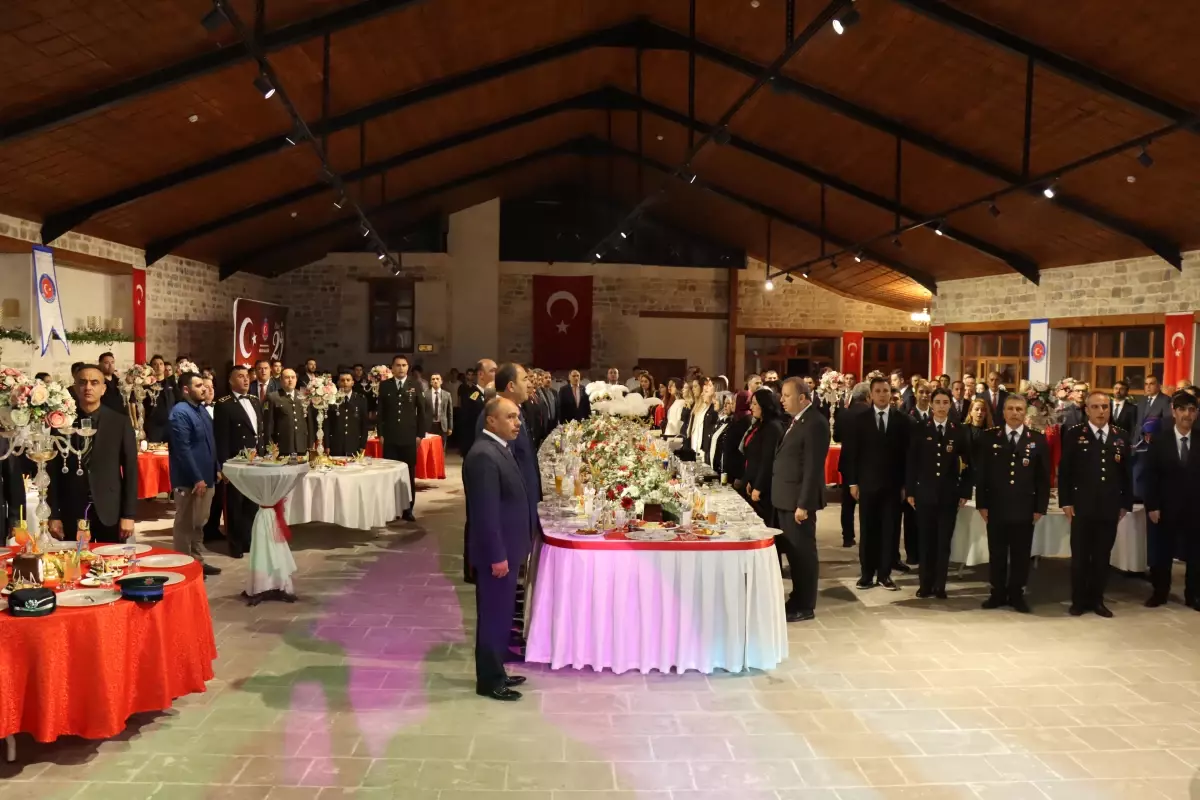 Kilis\'te 29 Ekim Cumhuriyet Bayramı dolayısıyla resepsiyon verildi