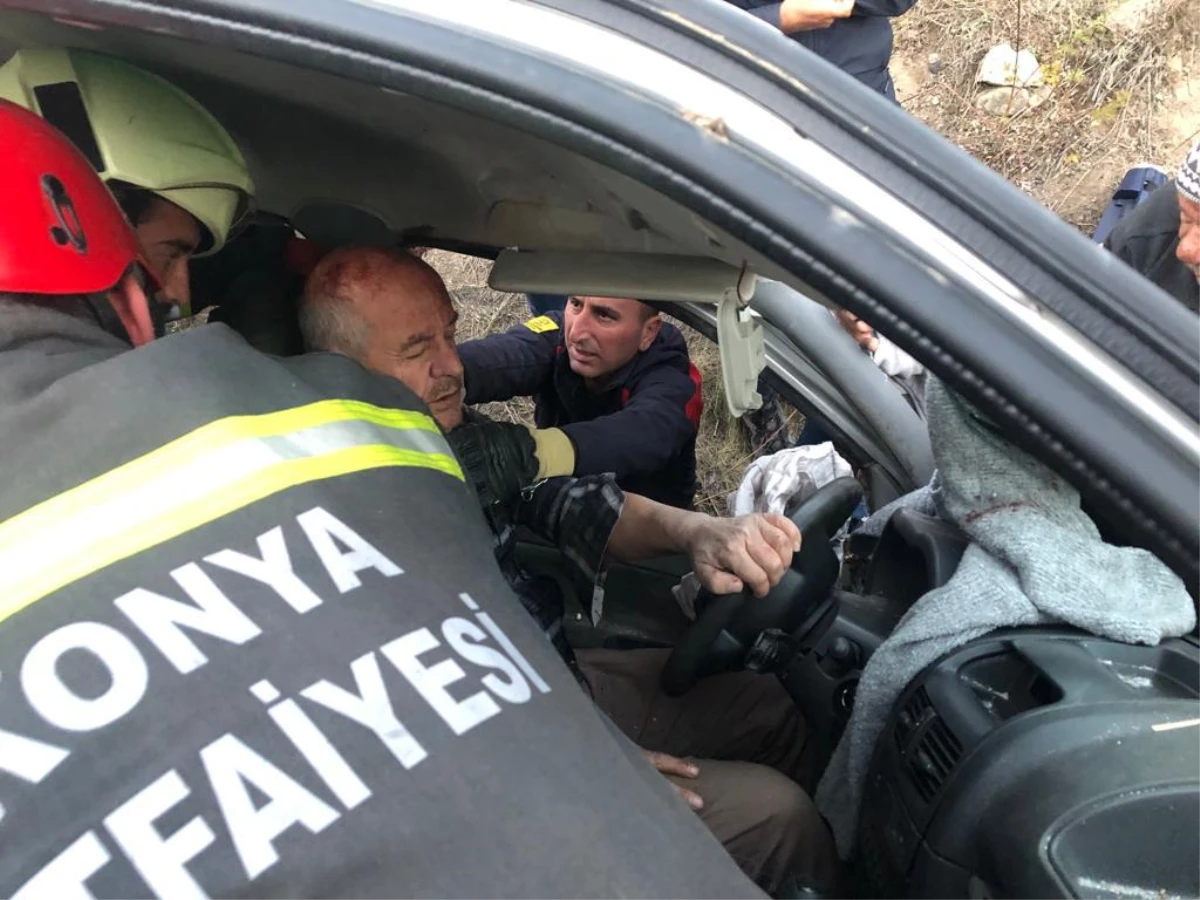 Konya\'da trafik kazasında 2 kişi yaralandı