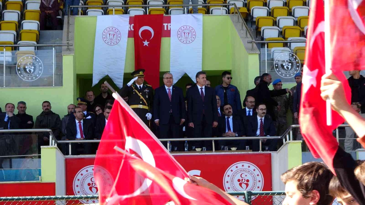 Muş\'ta Cumhuriyet Bayramı coşkusu
