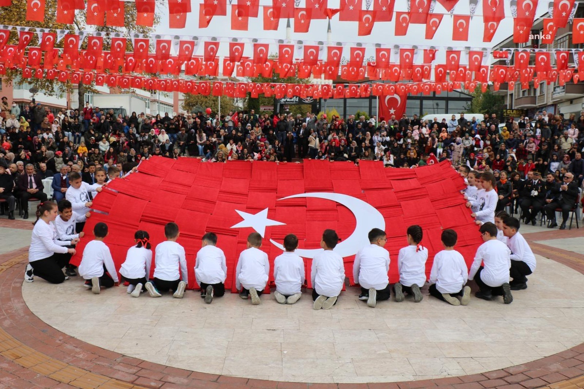 Safranbolu\'da 29 Ekim Kutlamaları Devam Ediyor