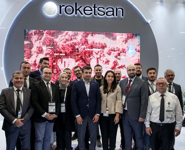 Selçuk Bayraktar'tan heyecanlandıran sözler: Kızılelma daha hiç uçmadı ama büyük ülkelerden talep var Selçuk Bayraktar'tan heyecanlandıran sözler: Kızılelma daha hiç uçmadı ama büyük ülkelerden talep var