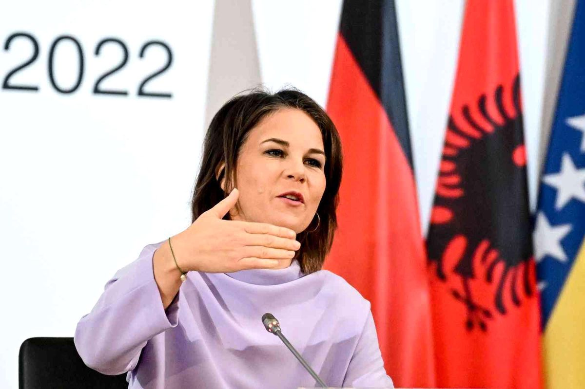 AB, İran Devrim Muhafızları Ordusu\'nu terör örgütü olarak sınıflandırmayı değerlendiriyor