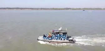 Bangladeş ve Myanmar komutanları sınır gerilimini çözmek için bir araya geldi