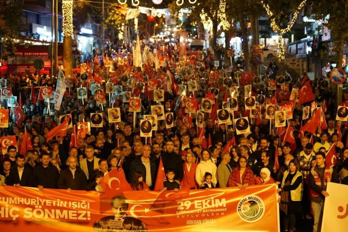 Cumhuriyet Bayramı, Kartal\'da Büyük Bir Coşkuyla Kutlandı