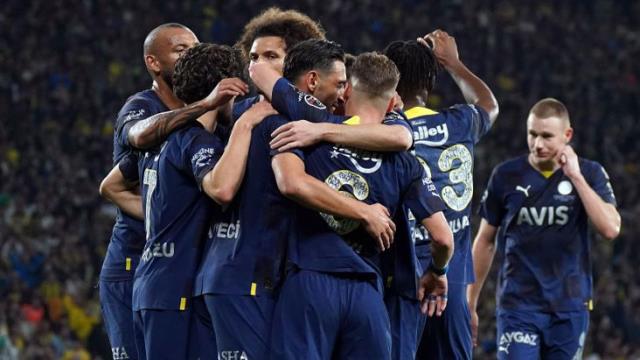 Olimpiyat'ta Batshuayi'nin gecesi! Fenerbahçe, İstanbulspor'u farka boğdu