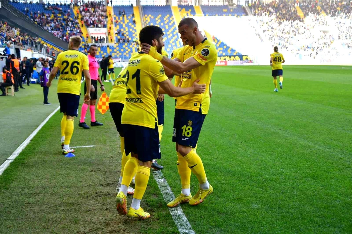 Süper Toto Süper Lig: MKE Ankaragücü: 4 A. Hatayspor: 1 (Maç sonucu)