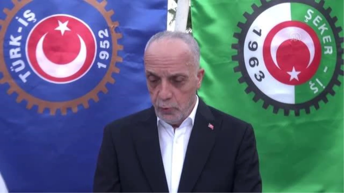 TÜRK-İŞ Genel Başkanı Atalay, medya buluşmasında konuştu