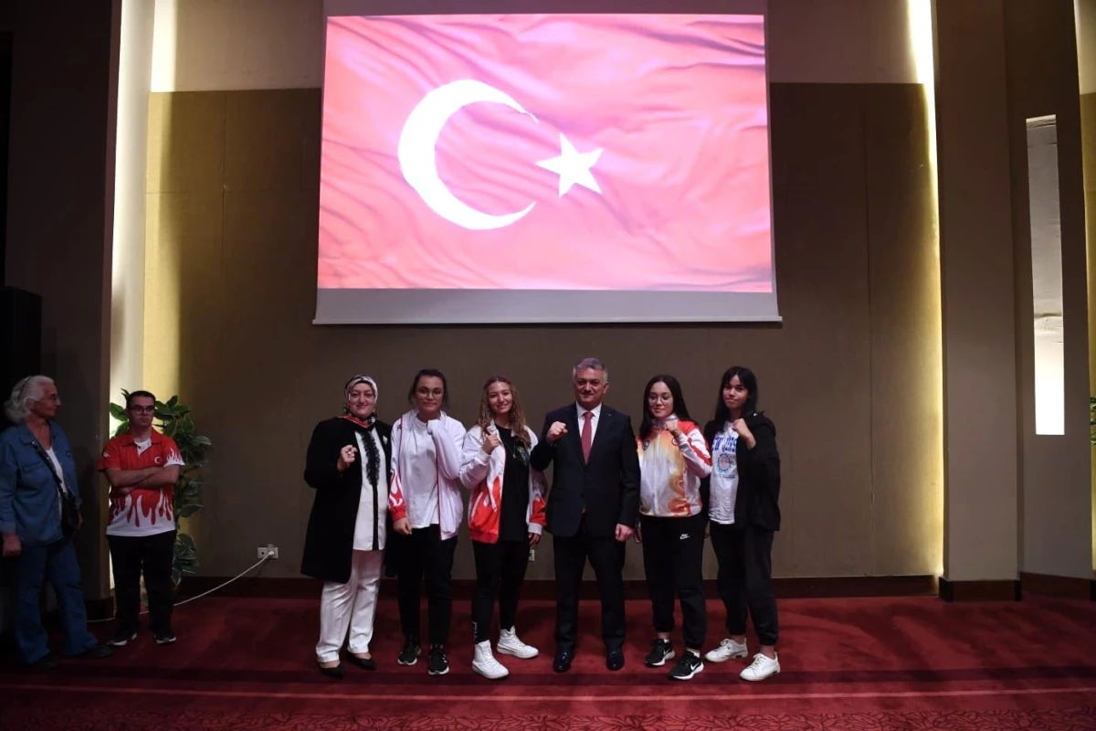 Vali Yazıcı: "Türkiye, gönül coğrafyasındaki insanlar için de güçlü olmalı"