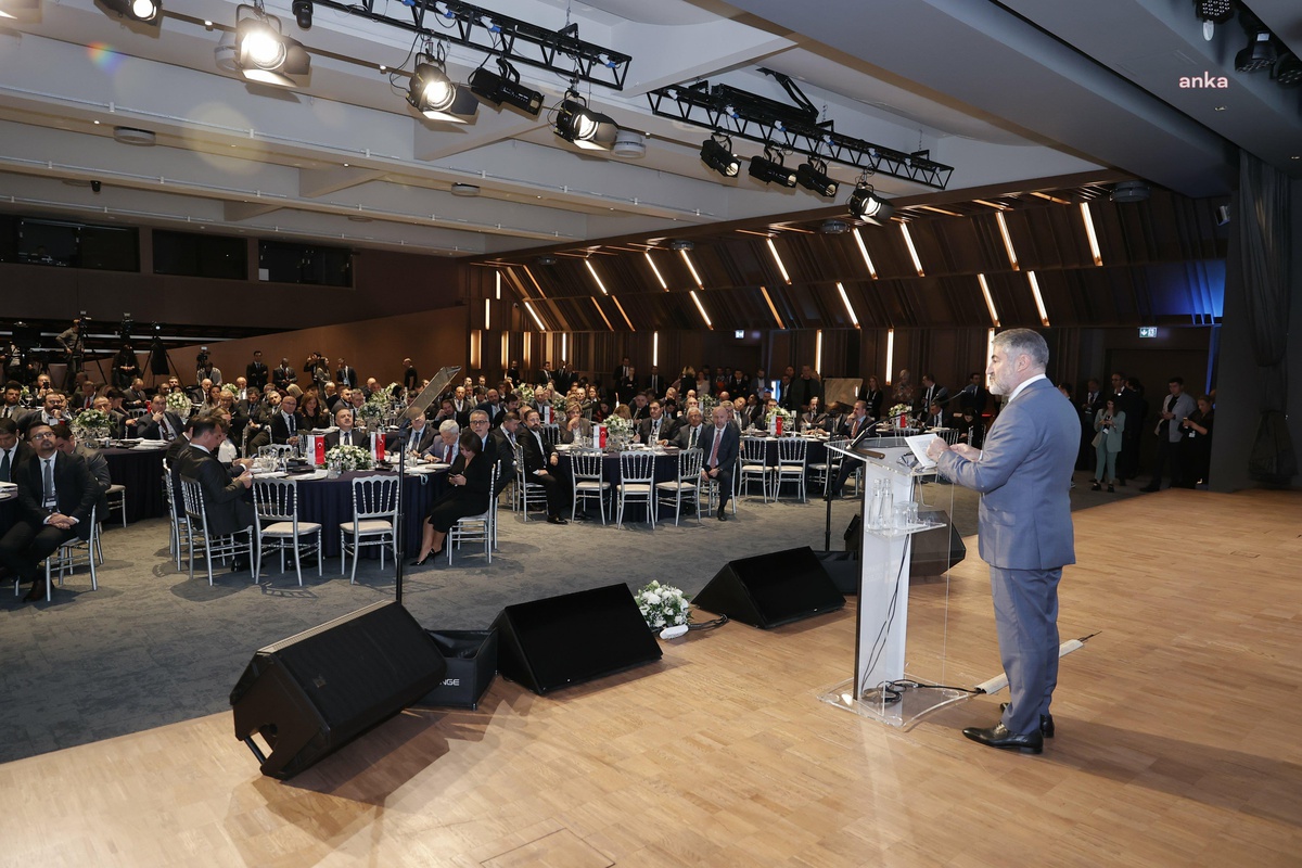Bakan Nebati: Kur Korumalı Mevudat ile Döviz Kurlarındaki Oynaklık Dengelendi