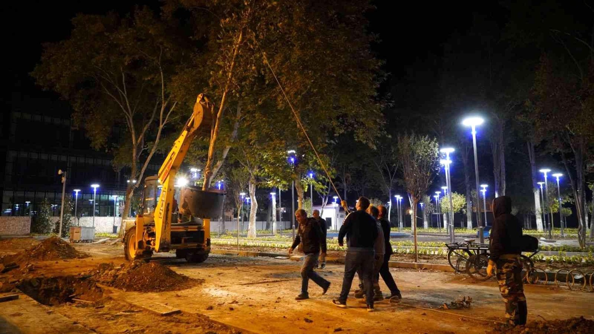 Başkan Kılınç, Demokrasi Parkındaki çalışmaları inceledi