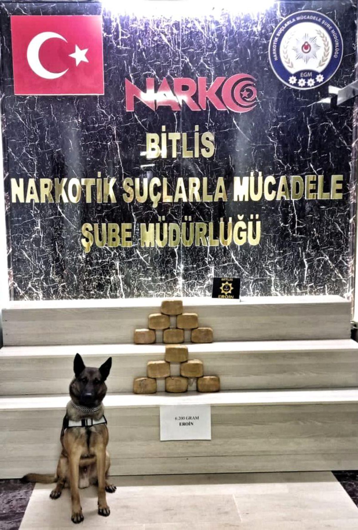 Bitlis\'te 6 kilo 200 gram eroin ele geçirildi